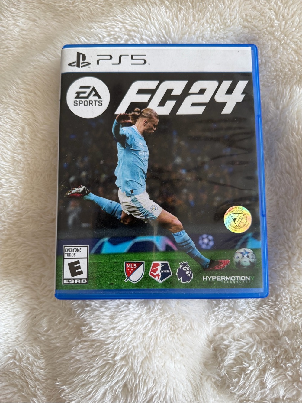 Sony FC24 PS5 Game - Blue Case & Blue Cover Art